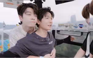 他们甚至还自己配BGM哈哈哈哈哈#陈楚生#王栎鑫#张远