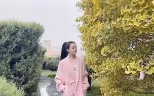 真才是嫁给了真豪门呀，怪不得那么年轻就不拍戏了