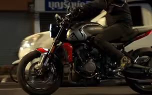 等等啊!等啊!等!該!!發生的沒發生-Triumph trident 660.