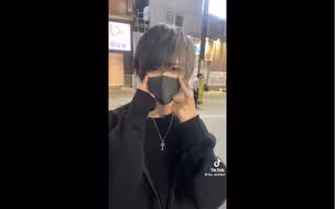 TikTok地雷系男子