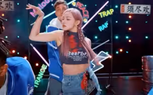 这女人不但中国舞跳得牛，hiphop也帅炸了！！