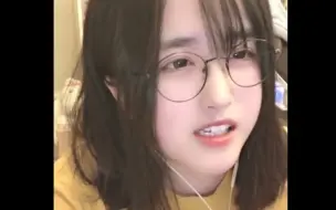 王菠萝传 互联网少女被网友忽悠的中秋节