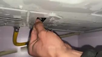 燃气灶下面为什么滴水【24小时服务】