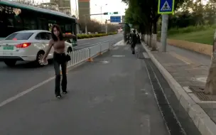离 大 谱
