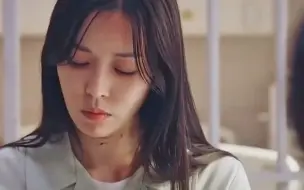 恩星这么多年没有来看过她一次，千姐姐精神失常时一提到女儿就能回过神来