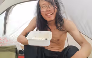 去年骑行流浪一年没买过牛肉，今年视频收益直播收益略有提高，可以偶尔买点牛肉补补了