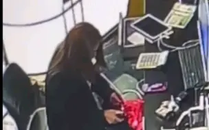 用打火机火补氢气球，火球瞬间突脸