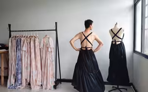 自己做的衣服就要自己展示，身高180体重170超大码模特展示