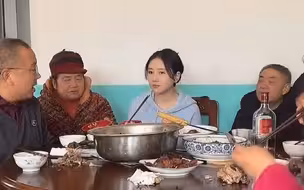 “这TM才叫国庆催婚！！”