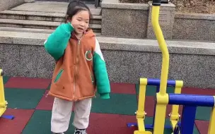 今天小朋友和大老虎超车起来了，大家猜猜他们最后谁赢了。