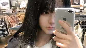忧郁少女在常熟