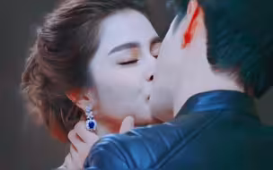 顶级赛车手 x 美艳设计师｜颜值好配▷颜狗浅磕一下【Film x Suri】【男主女二】