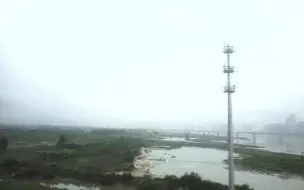 动车通过向莆铁路闽江大桥（车内拍摄）