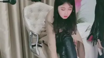 玥玥黑色长靴