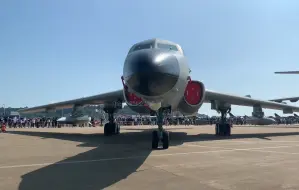 轰6N挂载超大空射型弹道导弹，是无奈又是当前最优解#轰6 #轰炸机