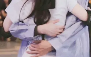 终于知道什么是想把对方揉进身体的喜欢！这对自然到我以为他们真的在谈！！！