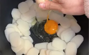 如何给女朋友做糯叽叽的炒年糕！