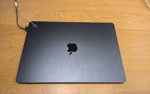 MacBook Air M3 13寸和15寸频闪展示