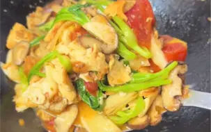 第一次去寺院吃的这道素菜，简单纯粹的味道让我难忘，每周吃三次也不觉得腻