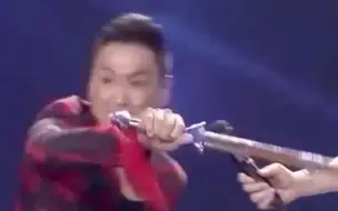 “光凭展昭这个拔剑的动作，就够流量学一辈子了”