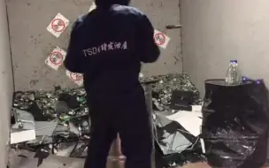 生活不易，但一样让我们充满了热爱？