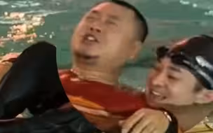 【马大帅】穿帮镜头和笑场镜头合集，这部剧的工作人员憋笑憋的好辛苦