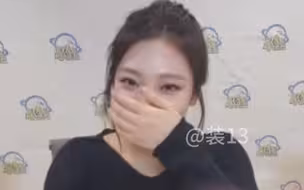 签售现场惊现国粹，是什么让宁艺卓频频笑场！触发笑场丝滑小连招，点进来一探究竟！