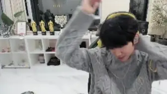 小天和Doinb和解！小天看到Doinb老头杯整容直言B神吃了！